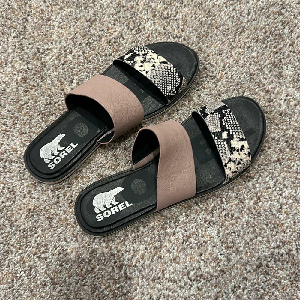 Sorel sandal